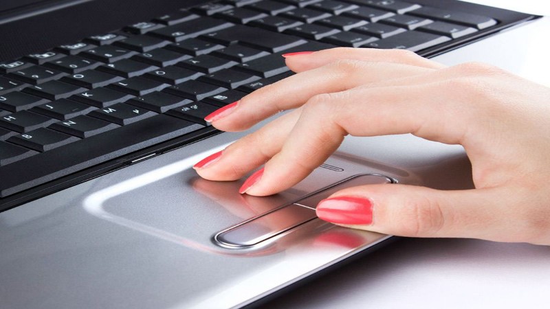 مشکل کار نکردن لپ تاپ اپل